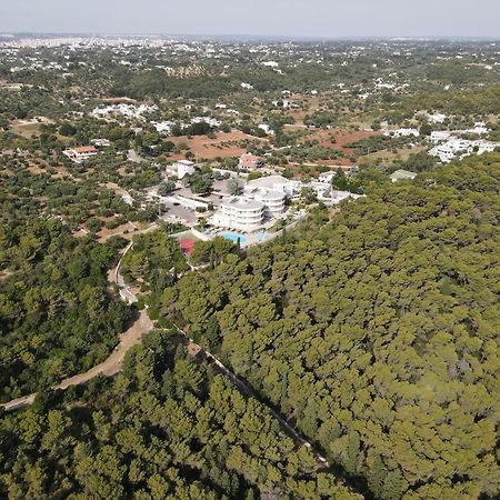 Hotel Lo Smeraldo Cisternino Eksteriør bilde